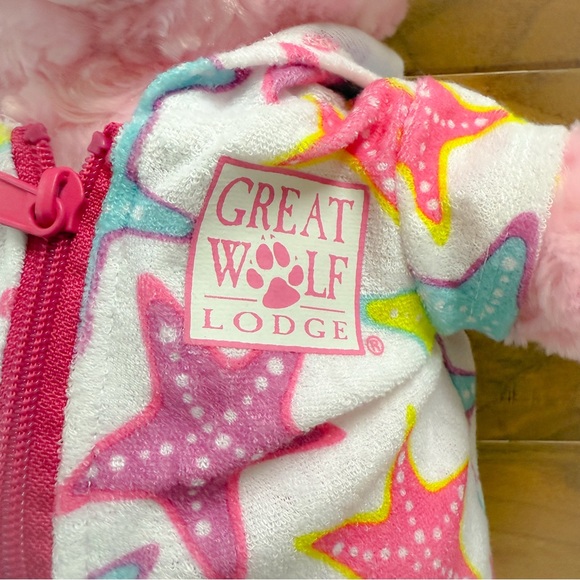 Great Wolf Lodge Build-A-Bear Pink Bear With Outfit - Like New Great Condition!! - Picture 2 of 4